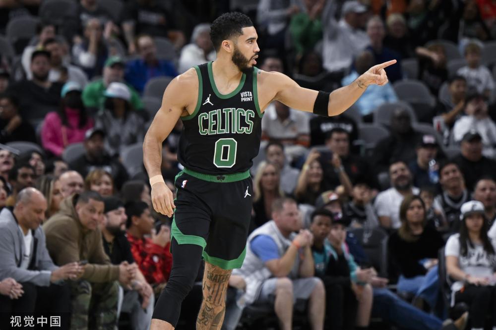 这位年仅 这位年仅