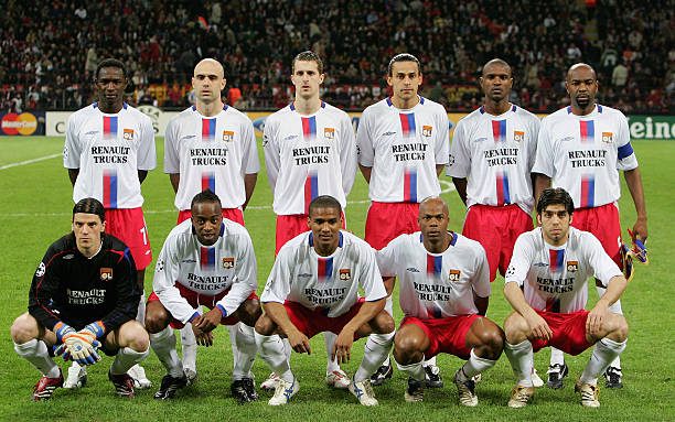 了一家足球 了一家足球